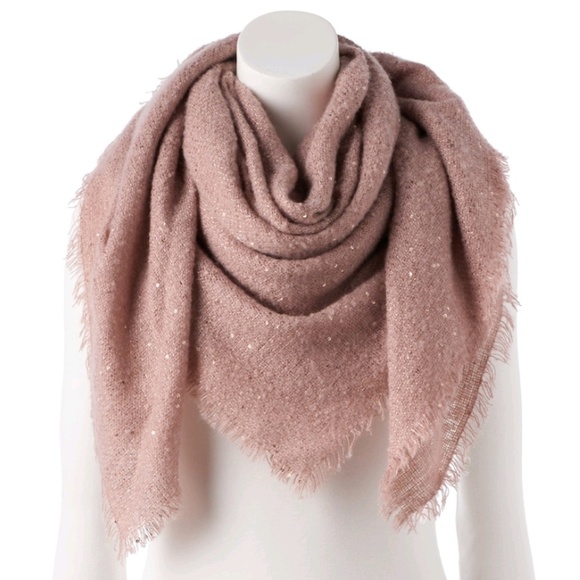 LC Lauren Conrad Accessories - Lauren Conrad Shine Blanket Scarf (NWT)